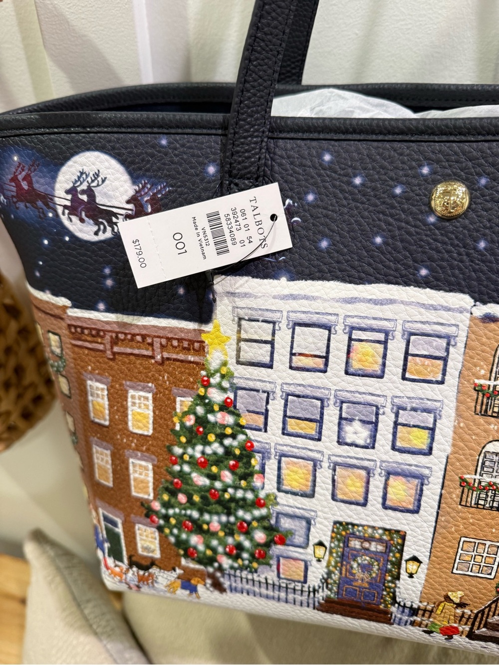 Talbots Holiday Street Scene Tote - Picture 8 of 9